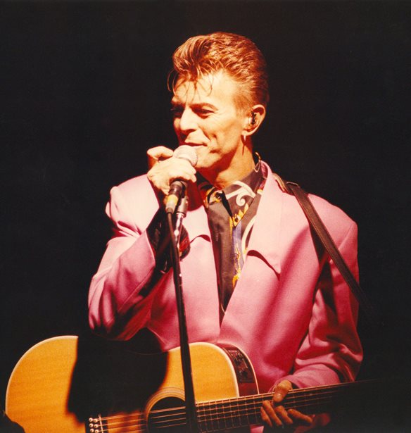 &#x39F; David Bowie &#x3B5;&#x3AF;&#x3C7;&#x3B5; &#x3B8;&#x3AF;&#x3BE;&#x3B5;&#x3B9; &#x3C4;&#x3BF; 1983 &#x3C4;&#x3B7;&#x3BD; &#x3AD;&#x3BB;&#x3BB;&#x3B5;&#x3B9;&#x3C8;&#x3B7; &#x3B4;&#x3B9;&#x3B1;&#x3C6;&#x3BF;&#x3C1;&#x3B5;&#x3C4;&#x3B9;&#x3BA;&#x3CC;&#x3C4;&#x3B7;&#x3C4;&#x3B1;&#x3C2; &#x3C3;&#x3C4;&#x3BF; MTV