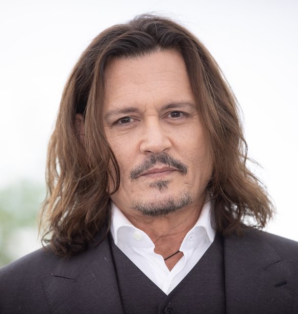 &#x39F; Johnny Depp &#x3BA;&#x3B1;&#x3C4;&#x3B1;&#x3C6;&#x3B8;&#x3AC;&#x3BD;&#x3B5;&#x3B9; &#x3C3;&#x3C4;&#x3B7;&#x3BD; &#x399;&#x3C3;&#x3C0;&#x3B1;&#x3BD;&#x3AF;&#x3B1;, &#x3B5;&#x3BA;&#x3B5;&#x3AF; &#x3CC;&#x3C0;&#x3BF;&#x3C5; &#x3BC;&#x3AD;&#x3BD;&#x3B5;&#x3B9; &#x3BC;&#x3CC;&#x3BD;&#x3B9;&#x3BC;&#x3B1; &#x3B7; Amber Heard