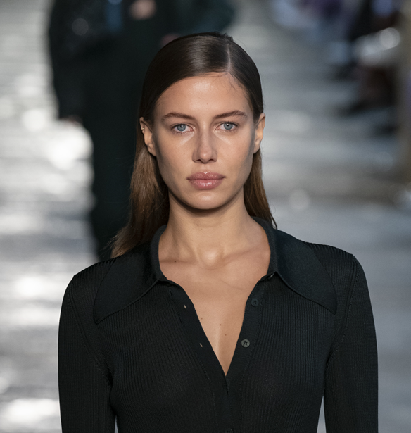 H &#x3BD;&#x3AD;&#x3B1; &#x3B1;&#x3B3;&#x3B1;&#x3C0;&#x3B7;&#x3BC;&#x3AD;&#x3BD;&#x3B7; &#x3C4;&#x3BF;&#x3C5; Brad Pitt &#x3C3;&#x3B5; &#x3C3;&#x3CC;&#x3BF;&#x3C5; &#x3C3;&#x3C4;&#x3B7;&#x3BD; &#x395;&#x3B2;&#x3B4;&#x3BF;&#x3BC;&#x3AC;&#x3B4;&#x3B1; &#x39C;&#x3CC;&#x3B4;&#x3B1;&#x3C2; &#x3C4;&#x3BF;&#x3C5; &#x39C;&#x3B9;&#x3BB;&#x3AC;&#x3BD;&#x3BF;&#x3C5;