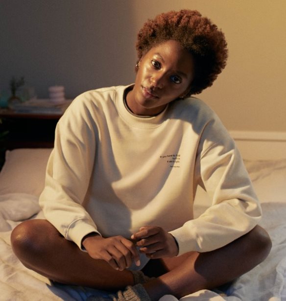 &#x397; &#x3C3;&#x3C5;&#x3BD;&#x3B5;&#x3C1;&#x3B3;&#x3B1;&#x3C3;&#x3AF;&#x3B1; &#x3C4;&#x3B7;&#x3C2; H&amp;M &#x3BC;&#x3B5; &#x3C4;&#x3B7;&#x3BD; &#x3C0;&#x3BF;&#x3B9;&#x3AE;&#x3C4;&#x3C1;&#x3B9;&#x3B1; Yrsa Daley-Ward