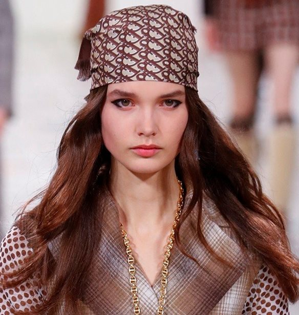 &#x3A4;&#x3B1; &#x3BC;&#x3B5;&#x3B3;&#x3B1;&#x3BB;&#x3CD;&#x3C4;&#x3B5;&#x3C1;&#x3B1; hair trends &#x3B3;&#x3B9;&#x3B1; &#x3C4;&#x3BF; 2020, &#x3AD;&#x3C4;&#x3C3;&#x3B9; &#x3CC;&#x3C0;&#x3C9;&#x3C2; &#x3C0;&#x3B1;&#x3C1;&#x3BF;&#x3C5;&#x3C3;&#x3B9;&#x3AC;&#x3C3;&#x3C4;&#x3B7;&#x3BA;&#x3B1;&#x3BD; &#x3C3;&#x3C4;&#x3B9;&#x3C2; &#x3C6;&#x3B5;&#x3C4;&#x3B9;&#x3BD;&#x3AD;&#x3C2; &#x3B5;&#x3B2;&#x3B4;&#x3BF;&#x3BC;&#x3AC;&#x3B4;&#x3B5;&#x3C2; &#x3BC;&#x3CC;&#x3B4;&#x3B1;&#x3C2;