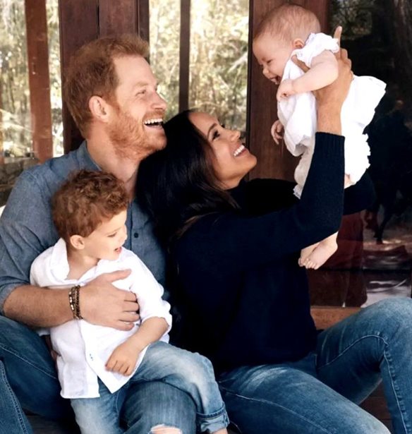 &#x395;&#x3AF;&#x3BD;&#x3B1;&#x3B9; &#x3B5;&#x3C0;&#x3AF;&#x3C3;&#x3B7;&#x3BC;&#x3BF;! &#x397; &#x3B1;&#x3BB;&#x3BB;&#x3B1;&#x3B3;&#x3AE; &#x3C4;&#x3C9;&#x3BD; &#x3C4;&#x3AF;&#x3C4;&#x3BB;&#x3C9;&#x3BD; &#x3C4;&#x3B7;&#x3C2; Lilibet &#x3BA;&#x3B1;&#x3B9; &#x3C4;&#x3BF;&#x3C5; Archie &#x3C3;&#x3C4;&#x3BF; site &#x3C4;&#x3B7;&#x3C2; &#x3B2;&#x3B1;&#x3C3;&#x3B9;&#x3BB;&#x3B9;&#x3BA;&#x3AE;&#x3C2; &#x3BF;&#x3B9;&#x3BA;&#x3BF;&#x3B3;&#x3AD;&#x3BD;&#x3B5;&#x3B9;&#x3B1;&#x3C2; &#x3C4;&#x3B7;&#x3C2; &#x391;&#x3B3;&#x3B3;&#x3BB;&#x3AF;&#x3B1;&#x3C2;