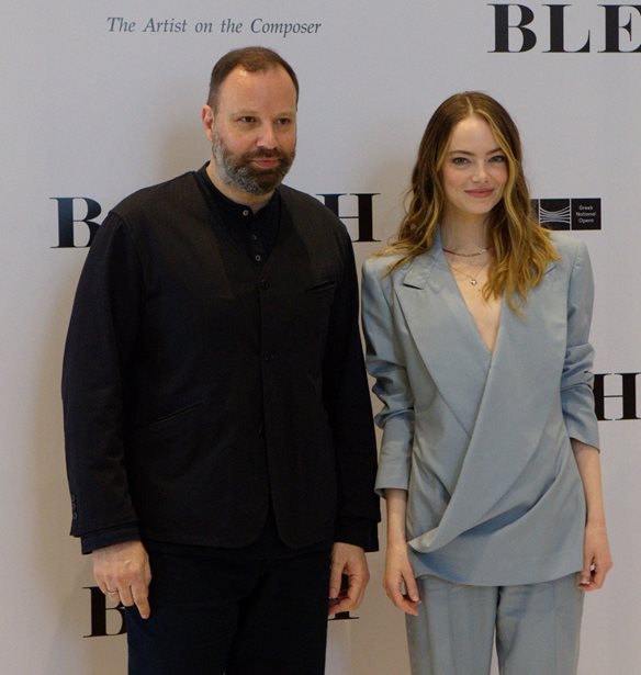 &#x393;&#x3B9;&#x3B1;&#x3C4;&#x3AF; &#x3B7; Emma Stone &#x3B4;&#x3B5;&#x3BD; &#x3AD;&#x3B4;&#x3C9;&#x3C3;&#x3B5; &#x3C4;&#x3BF; &#x3C0;&#x3B1;&#x3C1;&#x3CE;&#x3BD; &#x3C3;&#x3C4;&#x3B7; &#x3B2;&#x3C1;&#x3AC;&#x3B2;&#x3B5;&#x3C5;&#x3C3;&#x3B7; &#x3C4;&#x3BF;&#x3C5; &#x393;&#x3B9;&#x3CE;&#x3C1;&#x3B3;&#x3BF;&#x3C5; &#x39B;&#x3AC;&#x3BD;&#x3B8;&#x3B9;&#x3BC;&#x3BF;&#x3C5;;