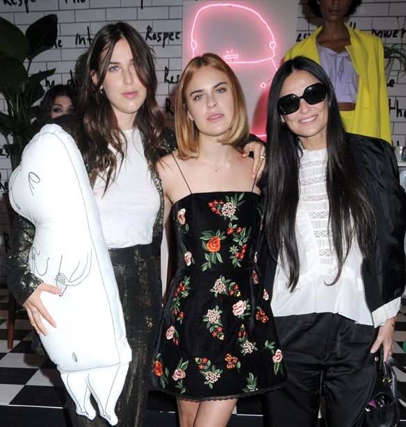 &#x3A4;&#x3BF; &#x3B9;&#x3B4;&#x3B9;&#x3B1;&#x3AF;&#x3C4;&#x3B5;&#x3C1;&#x3BF; &#x3C3;&#x3C4;&#x3C5;&#x3BB; &#x3C4;&#x3B7;&#x3C2; Tallulah Willis