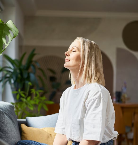 7 πράγματα που πρέπει να έχεις στο σπίτι σου για να είσαι ευτυχισμένη