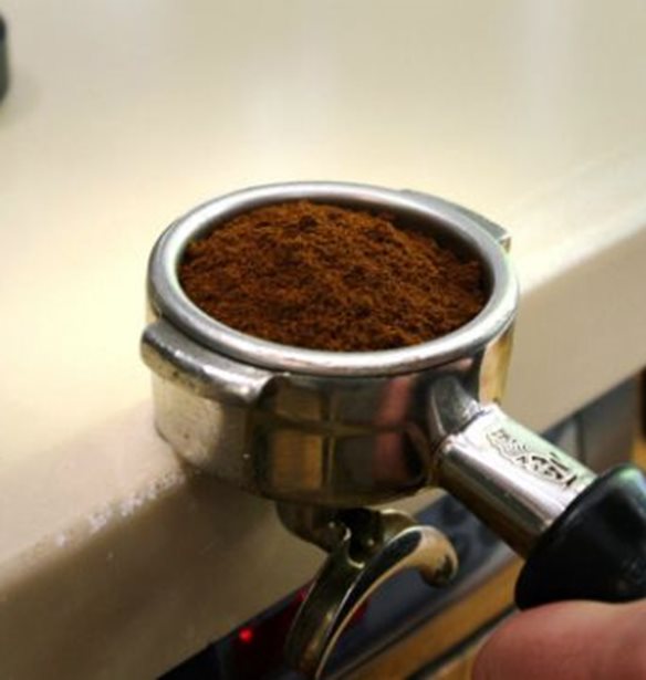 &#x39F;&#x3B9; &#x3C0;&#x3B5;&#x3C1;&#x3B9;&#x3C3;&#x3C3;&#x3CC;&#x3C4;&#x3B5;&#x3C1;&#x3BF;&#x3B9; &#x3BA;&#x3B1;&#x3C4;&#x3B1;&#x3BD;&#x3B1;&#x3BB;&#x3C9;&#x3C4;&#x3AD;&#x3C2; &#x3B5;&#x3C0;&#x3B9;&#x3BB;&#x3AD;&#x3B3;&#x3BF;&#x3C5;&#x3BD; espresso