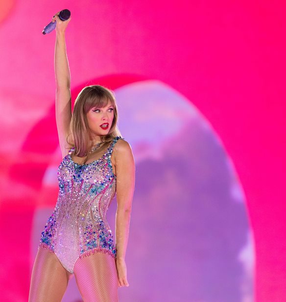 &#x3A0;&#x3B1;&#x3B3;&#x3BA;&#x3CC;&#x3C3;&#x3BC;&#x3B9;&#x3B1; &#x397;&#x3BC;&#x3AD;&#x3C1;&#x3B1; &#x39C;&#x3BF;&#x3C5;&#x3C3;&#x3B9;&#x3BA;&#x3AE;&#x3C2; | &#x39F;&#x3B9; &#x3C3;&#x3C5;&#x3BD;&#x3B1;&#x3C5;&#x3BB;&#x3AF;&#x3B5;&#x3C2; &#x3C4;&#x3C9;&#x3BD; &#x3C0;&#x3B9;&#x3BF; stylish celebrities