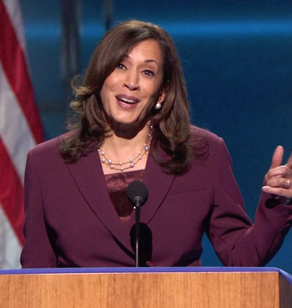 Fear of God | &#x397; capsule &#x3C3;&#x3C5;&#x3BB;&#x3BB;&#x3BF;&#x3B3;&#x3AE; &#x3C0;&#x3BF;&#x3C5; &#x3B1;&#x3C0;&#x3BF;&#x3C4;&#x3AF;&#x3B5;&#x3B9; &#x3C6;&#x3CC;&#x3C1;&#x3BF; &#x3C4;&#x3B9;&#x3BC;&#x3AE;&#x3C2; &#x3C3;&#x3C4;&#x3B1; &#x3B5;&#x3C0;&#x3B9;&#x3C4;&#x3B5;&#x3CD;&#x3B3;&#x3BC;&#x3B1;&#x3C4;&#x3B1; &#x3C4;&#x3B7;&#x3C2; Kamala Harris