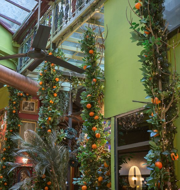 Noel Orangerie by Grand Marnier: &#x3A5;&#x3C0;&#x3BF;&#x3B4;&#x3B5;&#x3C7;&#x3C4;&#x3AE;&#x3BA;&#x3B1;&#x3BC;&#x3B5; &#x3C4;&#x3B7; &#x3BD;&#x3AD;&#x3B1; #LiveGrand &#x3C4;&#x3AC;&#x3C3;&#x3B7; &#x3C4;&#x3B7;&#x3C2; &#x3C0;&#x3CC;&#x3BB;&#x3B7;&#x3C2;