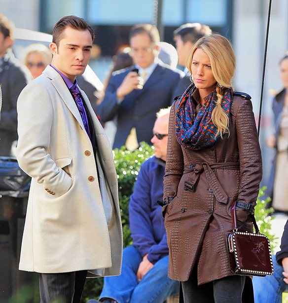 Ed Wedstick | O &quot;&#x3BA;&#x3B1;&#x3BA;&#x3CC;&#x3C2;&quot; Chuck Bass &#x3C4;&#x3BF;&#x3C5; Gossip Girl &#x3B5;&#x3AF;&#x3BD;&#x3B1;&#x3B9; &#x3AD;&#x3BD;&#x3B1;&#x3C2; &#x3C0;&#x3BF;&#x3BB;&#x3CD; &#x3C4;&#x3C1;&#x3C5;&#x3C6;&#x3B5;&#x3C1;&#x3CC;&#x3C2; &#x3C3;&#x3CD;&#x3B6;&#x3C5;&#x3B3;&#x3BF;&#x3C2;