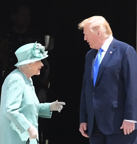 &#x38C;&#x3C4;&#x3B1;&#x3BD; &#x3B7; &#x3B2;&#x3B1;&#x3C3;&#x3AF;&#x3BB;&#x3B9;&#x3C3;&#x3C3;&#x3B1; &#x395;&#x3BB;&#x3B9;&#x3C3;&#x3AC;&#x3B2;&#x3B5;&#x3C4; &#x3C3;&#x3C5;&#x3BD;&#x3AC;&#x3BD;&#x3C4;&#x3B7;&#x3C3;&#x3B5; &#x3C4;&#x3BF;&#x3BD; Trump: &#x3A4;&#x3BF; &#x3BA;&#x3C1;&#x3C5;&#x3C6;&#x3CC; &#x3BC;&#x3AE;&#x3BD;&#x3C5;&#x3BC;&#x3B1; &#x3C3;&#x3C4;&#x3B7;&#x3BD; &#x3C4;&#x3B9;&#x3AC;&#x3C1;&#x3B1; &#x3C4;&#x3B7;&#x3C2;