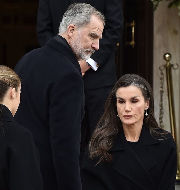 Κηδεία Ειρήνης |  Πρώτη επίσημη εμφάνιση στην Ελλάδα για τη διάδοχο του ισπανικού θρόνου