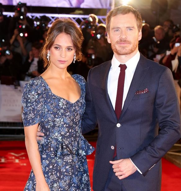 Alicia Vikander- Michael Fassbender: &#x39C;&#x3CC;&#x3BB;&#x3B9;&#x3C2; &#x3C0;&#x3B1;&#x3BD;&#x3C4;&#x3C1;&#x3B5;&#x3CD;&#x3C4;&#x3B7;&#x3BA;&#x3B1;&#x3BD; ( ; )