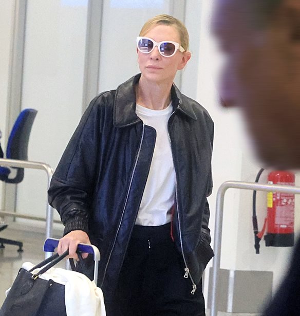 &#x397; Cate Blanchett &#x3C3;&#x3C4;&#x3B1; &#x3A3;&#x3C0;&#x3AC;&#x3C4;&#x3B1; &#x3BC;&#x3B5; sporty &#x3B5;&#x3BC;&#x3C6;&#x3AC;&#x3BD;&#x3B9;&#x3C3;&#x3B7;, &#x3C6;&#x3CC;&#x3C1;&#x3BC;&#x3B1; &#x3BA;&#x3B1;&#x3B9; sneakers