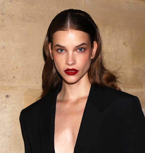 Hot burgundy | 5 προϊόντα για να ενσωματώσεις το πιο κομψό χρώμα του φθινοπώρου στο μακιγιάζ σου