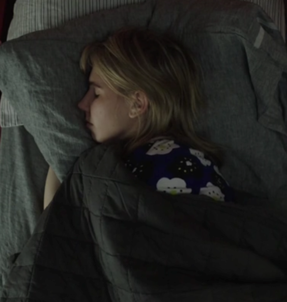 Κι όμως, το να κοιμάσαι καλά σε κάνει πιο ελκυστική