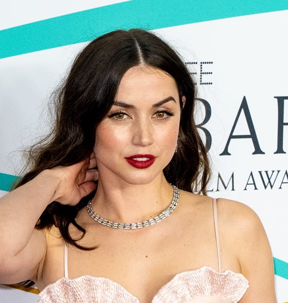 BAFTAs 2023 | &#x3A4;&#x3B1; &#x3C0;&#x3B9;&#x3BF; &#x3C3;&#x3B1;&#x3B3;&#x3B7;&#x3BD;&#x3B5;&#x3C5;&#x3C4;&#x3B9;&#x3BA;&#x3AC; beauty looks &#x3C0;&#x3BF;&#x3C5; &#x3BE;&#x3B5;&#x3C7;&#x3CE;&#x3C1;&#x3B9;&#x3C3;&#x3B1;&#x3BD; &#x3C3;&#x3C4;&#x3BF; &#x3BA;&#x3CC;&#x3BA;&#x3BA;&#x3B9;&#x3BD;&#x3BF; &#x3C7;&#x3B1;&#x3BB;&#x3AF;