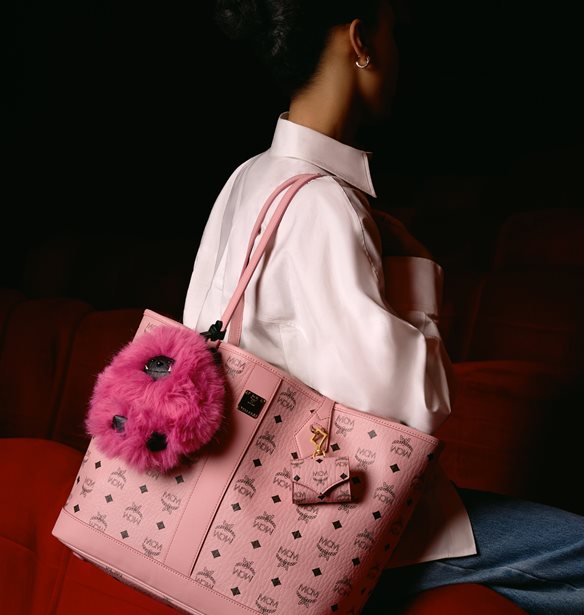 Projections of Love | Η καμπάνια της MCM για του Αγίου Βαλεντίνου εμπνέεται από το movie date