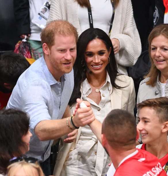 &#x3A0;&#x3C1;&#x3AF;&#x3B3;&#x3BA;&#x3B9;&#x3C0;&#x3B1;&#x3C2; Harry &amp; Meghan Markle | &#x398;&#x3B1; &#x3C0;&#x3B1;&#x3C1;&#x3B5;&#x3C5;&#x3C1;&#x3B5;&#x3B8;&#x3BF;&#x3CD;&#x3BD; &#x3C3;&#x3C4;&#x3B7;&#x3BD; &#x3B1;&#x3C0;&#x3BF;&#x3BD;&#x3BF;&#x3BC;&#x3AE; &#x3C4;&#x3C9;&#x3BD; Oscars &#x3C4;&#x3B7;&#x3BD; &#x39A;&#x3C5;&#x3C1;&#x3B9;&#x3B1;&#x3BA;&#x3AE;;