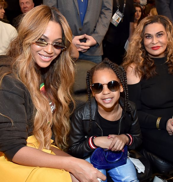 Tina Knowles | &#x391;&#x3C0;&#x3BF;&#x3BA;&#x3B1;&#x3BB;&#x3CD;&#x3C0;&#x3C4;&#x3B5;&#x3B9; &#x3C4;&#x3BF; &#x3B1;&#x3BD;&#x3B1;&#x3C0;&#x3AC;&#x3BD;&#x3C4;&#x3B5;&#x3C7;&#x3BF; &#x3C4;&#x3B1;&#x3BB;&#x3AD;&#x3BD;&#x3C4;&#x3BF; &#x3C4;&#x3B7;&#x3C2; Blue Ivy