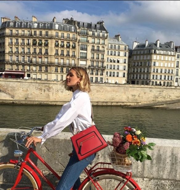 &#x391;&#x3C5;&#x3C4;&#x3AC; &#x3B5;&#x3AF;&#x3BD;&#x3B1;&#x3B9; &#x3C4;&#x3B1; &#x3BF;&#x3C6;&#x3AD;&#x3BB;&#x3B7; &#x3C4;&#x3BF;&#x3C5; &#x3BD;&#x3B1; &#x3B5;&#x3AF;&#x3C3;&#x3B1;&#x3B9; single