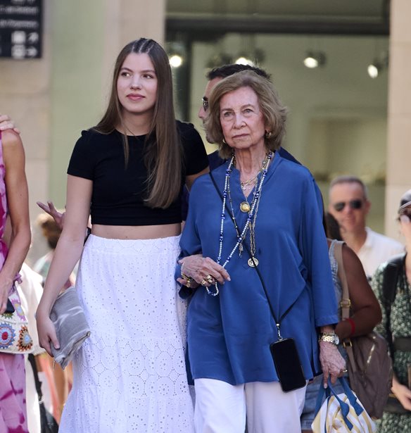 &#x397; boho &#x3C0;&#x3BB;&#x3AD;&#x3C5;&#x3C1;&#x3AC; &#x3C4;&#x3B7;&#x3C2; &#x3B2;&#x3B1;&#x3C3;&#x3AF;&#x3BB;&#x3B9;&#x3C3;&#x3C3;&#x3B1;&#x3C2; &#x3A3;&#x3BF;&#x3C6;&#x3AF;&#x3B1;&#x3C2;