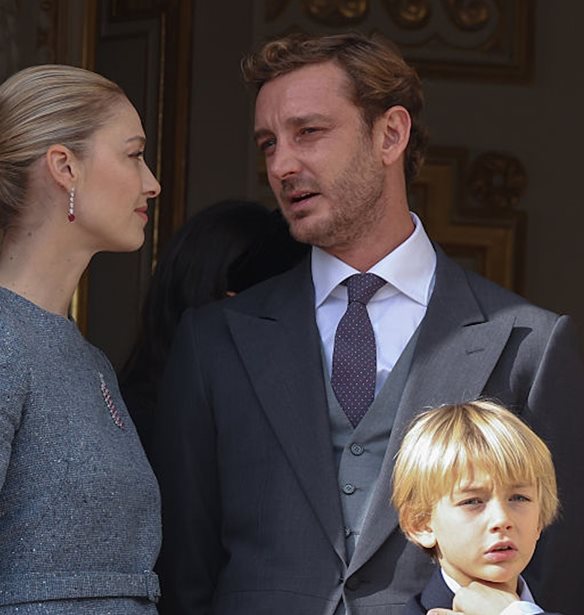 &#x392;eatrice Borromeo | &#x397; &#x3B5;&#x3C0;&#x3B9;&#x3C4;&#x3BF;&#x3BC;&#x3AE; &#x3C4;&#x3B7;&#x3C2; &#x3BA;&#x3BF;&#x3BC;&#x3C8;&#x3CC;&#x3C4;&#x3B7;&#x3C4;&#x3B1;&#x3C2; &#x3C3;&#x3C4;&#x3B7;&#x3BD; &#x3C0;&#x3C1;&#x3CE;&#x3C4;&#x3B7; &#x3B4;&#x3B7;&#x3BC;&#x3CC;&#x3C3;&#x3B9;&#x3B1; &#x3B5;&#x3BC;&#x3C6;&#x3AC;&#x3BD;&#x3B9;&#x3C3;&#x3B7; &#x3BC;&#x3B5;&#x3C4;&#x3AC; &#x3C4;&#x3B7; &#x3B3;&#x3AD;&#x3BD;&#x3BD;&#x3B7;&#x3C3;&#x3B7; &#x3C4;&#x3B7;&#x3C2; &#x3BA;&#x3CC;&#x3C1;&#x3B7;&#x3C2; &#x3C4;&#x3B7;&#x3C2;