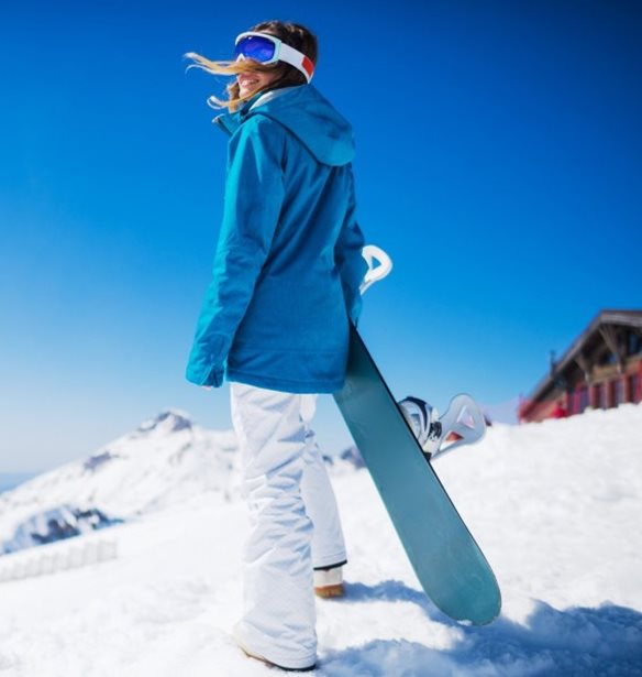Θέλεις να ξεκινήσεις snowboard; Τα οφέλη του και μερικά tips για τα πρώτα μαθήματα