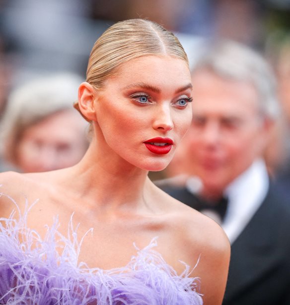 &#x397; Elsa Hosk &#x3B1;&#x3C0;&#x3BF;&#x3BA;&#x3AC;&#x3BB;&#x3C5;&#x3C8;&#x3B5; &#x3C4;&#x3BF; &#x3C6;&#x3CD;&#x3BB;&#x3BF; &#x3C4;&#x3BF;&#x3C5; &#x3BC;&#x3C9;&#x3C1;&#x3BF;&#x3CD; &#x3C0;&#x3BF;&#x3C5; &#x3C0;&#x3B5;&#x3C1;&#x3B9;&#x3BC;&#x3AD;&#x3BD;&#x3B5;&#x3B9;