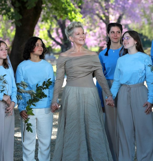 Joyce DiDonato | H &#x3B5;&#x3BC;&#x3B2;&#x3BB;&#x3B7;&#x3BC;&#x3B1;&#x3C4;&#x3B9;&#x3BA;&#x3AE; &#x3B5;&#x3C1;&#x3BC;&#x3B7;&#x3BD;&#x3B5;&#x3AF;&#x3B1; &#x3C4;&#x3BF;&#x3C5; &#x39F;&#x3BB;&#x3C5;&#x3BC;&#x3C0;&#x3B9;&#x3B1;&#x3BA;&#x3BF;&#x3CD; &#x38E;&#x3BC;&#x3BD;&#x3BF;&#x3C5; &#x3BA;&#x3B1;&#x3B9; &#x3B7; &#x3C0;&#x3B1;&#x3B3;&#x3BA;&#x3CC;&#x3C3;&#x3BC;&#x3B9;&#x3B1; &#x3C0;&#x3C1;&#x3B5;&#x3BC;&#x3B9;&#x3AD;&#x3C1;&#x3B1; &#x3C4;&#x3BF;&#x3C5; Eden in Olympia
