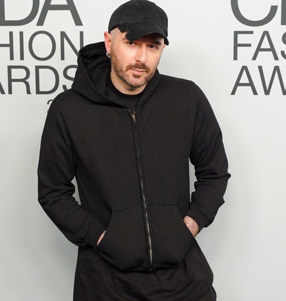 &#x39F; Demna Gvasalia &#x3B5;&#x3AF;&#x3BD;&#x3B1;&#x3B9; &#x3BF; &#x3BD;&#x3AD;&#x3BF;&#x3C2; creative director &#x3C4;&#x3BF;&#x3C5; &#x3BF;&#x3AF;&#x3BA;&#x3BF;&#x3C5; Gucci