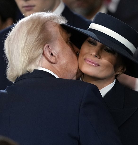 &#x38C;&#x3BB;&#x3B7; &#x3B7; &#x3C0;&#x3C1;&#x3BF;&#x3C3;&#x3BF;&#x3C7;&#x3AE; &#x3C3;&#x3C4;&#x3B1; &#x3C7;&#x3B5;&#x3AF;&#x3BB;&#x3B7; &#x3C4;&#x3B7;&#x3C2; | &#x397; Melania Trump &#x3BC;&#x3B5; &#x3C4;&#x3BF; &#x3C0;&#x3B9;&#x3BF; hot &#x3C7;&#x3C1;&#x3CE;&#x3BC;&#x3B1; &#x3BA;&#x3C1;&#x3B1;&#x3B3;&#x3B9;&#x3CC;&#x3BD; &#x3C4;&#x3B7;&#x3C2; &#x3C3;&#x3B5;&#x3B6;&#x3CC;&#x3BD;