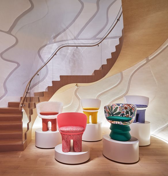 Louis Vuitton | To &#x3BD;&#x3AD;&#x3BF; &#x3BA;&#x3B1;&#x3C4;&#x3AC;&#x3C3;&#x3C4;&#x3B7;&#x3BC;&#x3B1; &#x3C4;&#x3BF;&#x3C5; &#x3BF;&#x3AF;&#x3BA;&#x3BF;&#x3C5; &#x3C3;&#x3C4;&#x3BF; &#x3A4;&#x3CC;&#x3BA;&#x3B9;&#x3BF; &#x3B5;&#x3AF;&#x3BD;&#x3B1;&#x3B9; &#x3C0;&#x3BF;&#x3BB;&#x3CD; &#x3B5;&#x3BD;&#x3C4;&#x3C5;&#x3C0;&#x3C9;&#x3C3;&#x3B9;&#x3B1;&#x3BA;&#x3CC;