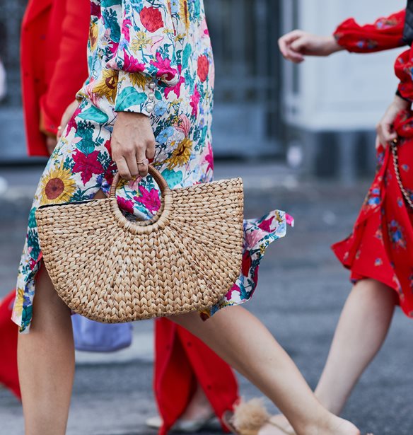 Αυτές είναι οι ωραιότερες τσάντες του καλοκαιριού