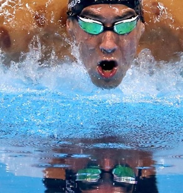 Michael Phelps | &#x397; &#x3C4;&#x3C1;&#x3B1;&#x3B3;&#x3B9;&#x3BA;&#x3AE; &#x3B9;&#x3C3;&#x3C4;&#x3BF;&#x3C1;&#x3AF;&#x3B1; &#x3C4;&#x3BF;&#x3C5; &#x39F;&#x3BB;&#x3C5;&#x3BC;&#x3C0;&#x3B9;&#x3BF;&#x3BD;&#x3AF;&#x3BA;&#x3B7; &#x3BC;&#x3B5; &#x3C4;&#x3B1; 28 &#x3BC;&#x3B5;&#x3C4;&#x3AC;&#x3BB;&#x3BB;&#x3B9;&#x3B1; &#x3C0;&#x3BF;&#x3C5; &#x3C0;&#x3AC;&#x3BB;&#x3B5;&#x3C5;&#x3B5; &#x3BC;&#x3B5; &#x3C4;&#x3BF;&#x3C5;&#x3C2; &#x3B4;&#x3B1;&#x3AF;&#x3BC;&#x3BF;&#x3BD;&#x3AD;&#x3C2; &#x3C4;&#x3BF;&#x3C5;