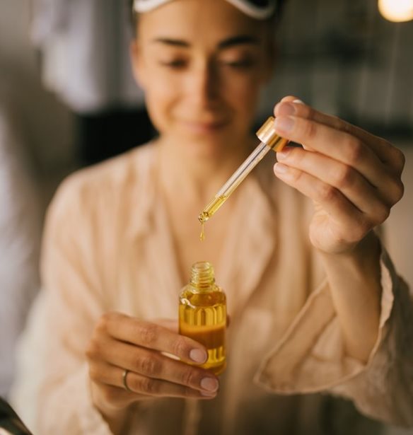 Η επιδερμίδα συμπεριφέρεται σαν να ήταν 10 χρόνια νεότερη με αυτόν τον ορό