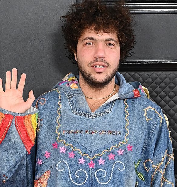 &#x39F; Benny Blanco &#x3B1;&#x3C0;&#x3AD;&#x3BA;&#x3C4;&#x3B7;&#x3C3;&#x3B5; &#x3BC;&#x3AF;&#x3B1; &#x3B5;&#x3BD;&#x3C4;&#x3C5;&#x3C0;&#x3C9;&#x3C3;&#x3B9;&#x3B1;&#x3BA;&#x3AE; &#x3B9;&#x3BA;&#x3B1;&#x3BD;&#x3CC;&#x3C4;&#x3B7;&#x3C4;&#x3B1; &#x3B3;&#x3B9;&#x3B1; &#x3BD;&#x3B1; &#x3BA;&#x3AC;&#x3BD;&#x3B5;&#x3B9; &#x3C4;&#x3B7; Selena Gomez &#x3B5;&#x3C5;&#x3C4;&#x3C5;&#x3C7;&#x3B9;&#x3C3;&#x3BC;&#x3AD;&#x3BD;&#x3B7;
