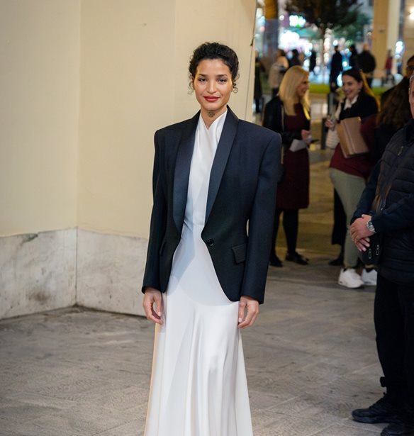 H Indya Moore &#x3BC;&#x3B5; &quot;&#x3B1;&#x3AD;&#x3C1;&#x3B1;&quot; &#x3A7;&#x3CC;&#x3BB;&#x3B9;&#x3B3;&#x3BF;&#x3C5;&#x3BD;&#x3C4; &#x3C3;&#x3C4;&#x3B7;&#x3BD; &#x3C4;&#x3B5;&#x3BB;&#x3B5;&#x3C4;&#x3AE; &#x3AD;&#x3BD;&#x3B1;&#x3C1;&#x3BE;&#x3B7;&#x3C2; &#x3C4;&#x3BF;&#x3C5; 66o&#x3C5; &#x3A6;&#x3B5;&#x3C3;&#x3C4;&#x3B9;&#x3B2;&#x3AC;&#x3BB; &#x39A;&#x3B9;&#x3BD;&#x3B7;&#x3BC;&#x3B1;&#x3C4;&#x3BF;&#x3B3;&#x3C1;&#x3AC;&#x3C6;&#x3BF;&#x3C5; &#x398;&#x3B5;&#x3C3;&#x3C3;&#x3B1;&#x3BB;&#x3BF;&#x3BD;&#x3AF;&#x3BA;&#x3B7;&#x3C2;