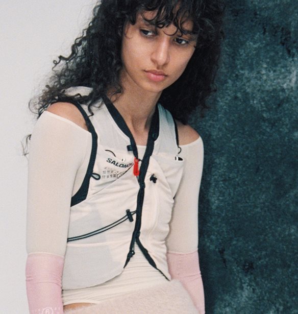 &#x3A4;&#x3B1; &#x3BD;&#x3AD;&#x3B1; items &#x3C0;&#x3BF;&#x3C5; &#x3BB;&#x3B1;&#x3BD;&#x3C3;&#x3AC;&#x3C1;&#x3BF;&#x3C5;&#x3BD; MM6 Maison Margiela &#x3BA;&#x3B1;&#x3B9; Salomon