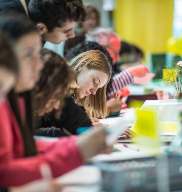 &#x3A0;&#x3B1;&#x3B3;&#x3BA;&#x3CC;&#x3C3;&#x3BC;&#x3B9;&#x3BF;&#x3C2; &#x39C;&#x3B1;&#x3C1;&#x3B1;&#x3B8;&#x3CE;&#x3BD;&#x3B9;&#x3BF;&#x3C2; &#x393;&#x3C1;&#x3B1;&#x3BC;&#x3BC;&#x3AC;&#x3C4;&#x3C9;&#x3BD;: &#x39E;&#x3B5;&#x3BA;&#x3B9;&#x3BD;&#x3AC;&#x3B5;&#x3B9; &#x3B7; &#x3C0;&#x3B1;&#x3B3;&#x3BA;&#x3CC;&#x3C3;&#x3BC;&#x3B9;&#x3B1; &#x3B5;&#x3BA;&#x3C3;&#x3C4;&#x3C1;&#x3B1;&#x3C4;&#x3B5;&#x3AF;&#x3B1; &#x3C4;&#x3B7;&#x3C2; &#x394;&#x3B9;&#x3B5;&#x3B8;&#x3BD;&#x3BF;&#x3CD;&#x3C2; &#x391;&#x3BC;&#x3BD;&#x3B7;&#x3C3;&#x3C4;&#x3AF;&#x3B1;&#x3C2; &#x3B3;&#x3B9;&#x3B1; &#x3C4;&#x3BF; 2020