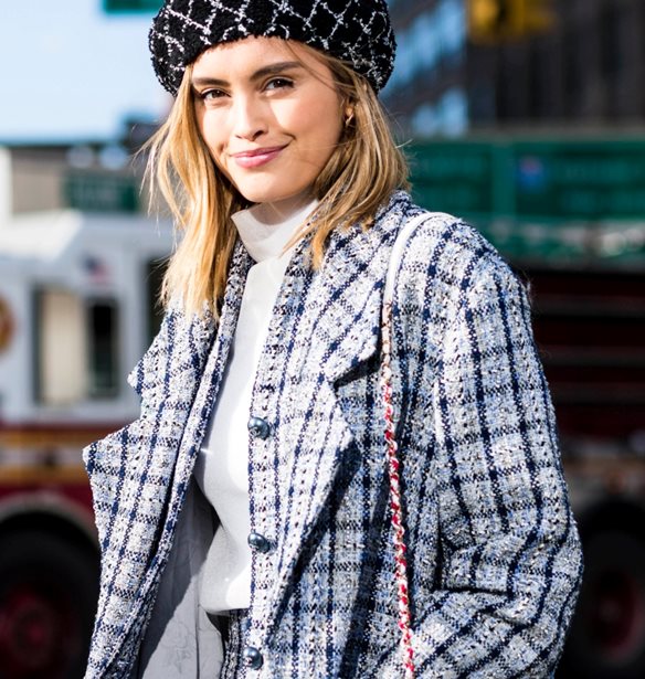 Street Style | &#x3A4;&#x3B9; &#x3C6;&#x3BF;&#x3C1;&#x3BF;&#x3CD;&#x3BD; &#x3B1;&#x3C5;&#x3C4;&#x3AE; &#x3C4;&#x3B7;&#x3BD; &#x3C0;&#x3B5;&#x3C1;&#x3AF;&#x3BF;&#x3B4;&#x3BF; &#x3BF;&#x3B9; &#x3C3;&#x3C0;&#x3B5;&#x3C3;&#x3B9;&#x3B1;&#x3BB;&#x3AF;&#x3C3;&#x3C4;&#x3B5;&#x3C2; &#x3C4;&#x3BF;&#x3C5; &#x3C3;&#x3C4;&#x3B9;&#x3BB;