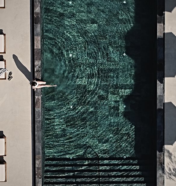 &#x388;&#x3BD;&#x3B1; palazzo &#x3C3;&#x3C4;&#x3B7; &#x3A3;&#x3B1;&#x3BD;&#x3C4;&#x3BF;&#x3C1;&#x3AF;&#x3BD;&#x3B7; &#x3BC;&#x3B5;&#x3C4;&#x3B1;&#x3C4;&#x3C1;&#x3AD;&#x3C0;&#x3B5;&#x3C4;&#x3B1;&#x3B9; &#x3C3;&#x3B5; &#x3AD;&#x3BD;&#x3B1; &#x3C5;&#x3C0;&#x3AD;&#x3C1;&#x3BF;&#x3C7;&#x3BF; &#x3BE;&#x3B5;&#x3BD;&#x3BF;&#x3B4;&#x3BF;&#x3C7;&#x3B5;&#x3AF;&#x3BF;