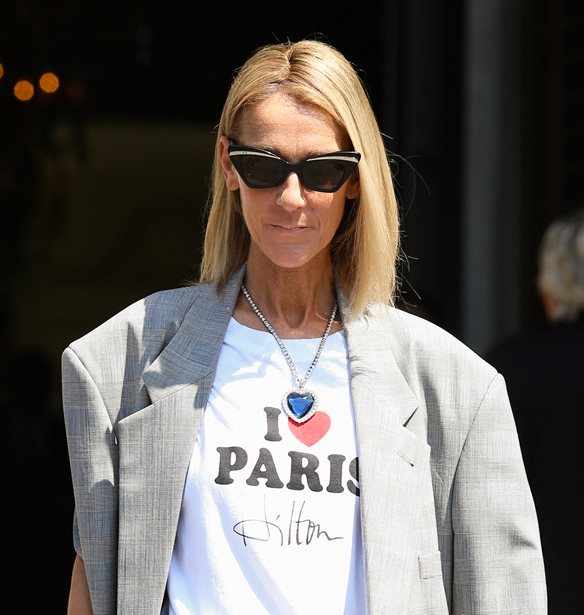 &quot;&#x39C;&#x3BF;&#x3C5; &#x3BB;&#x3B5;&#x3AF;&#x3C0;&#x3BF;&#x3C5;&#x3BD;&quot; | H C&#xE9;line Dion &#x3BC;&#x3B9;&#x3BB;&#x3AC; &#x3BC;&#x3B5; &#x3B4;&#x3AC;&#x3BA;&#x3C1;&#x3C5;&#x3B1; &#x3C3;&#x3C4;&#x3B1; &#x3BC;&#x3AC;&#x3C4;&#x3B9;&#x3B1; &#x3B3;&#x3B9;&#x3B1; &#x3C4;&#x3B7; &#x3BC;&#x3AC;&#x3C7;&#x3B7; &#x3C0;&#x3BF;&#x3C5; &#x3B4;&#x3AF;&#x3BD;&#x3B5;&#x3B9; &#x3BC;&#x3B5; &#x3C4;&#x3B7;&#x3BD; &#x3C0;&#x3AC;&#x3B8;&#x3B7;&#x3C3;&#x3B7; &#x3C0;&#x3BF;&#x3C5; &#x3C4;&#x3B7;&#x3C2; &#x3AC;&#x3BB;&#x3BB;&#x3B1;&#x3BE;&#x3B5; &#x3CC;&#x3BB;&#x3B7; &#x3C4;&#x3B7; &#x3B6;&#x3C9;&#x3AE;