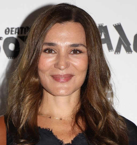 &#x397; &#x39C;&#x3B1;&#x3C1;&#x3AF;&#x3B1; &#x39D;&#x3B1;&#x3C5;&#x3C0;&#x3BB;&#x3B9;&#x3CE;&#x3C4;&#x3BF;&#x3C5; &#x3BC;&#x3B5; look &#x3C0;&#x3BF;&#x3C5; &#x3B1;&#x3C0;&#x3BF;&#x3B4;&#x3B5;&#x3B9;&#x3BA;&#x3BD;&#x3CD;&#x3B5;&#x3B9; &#x3C0;&#x3C9;&#x3C2; &#x3C4;&#x3BF; &#x3BC;&#x3C0;&#x3BB;&#x3B5; &#x3BC;&#x3B5; &#x3C4;&#x3BF; &#x3BC;&#x3B1;&#x3CD;&#x3C1;&#x3BF; &#x3B5;&#x3AF;&#x3BD;&#x3B1;&#x3B9; &#x3BF; &#x3C3;&#x3C5;&#x3BD;&#x3B4;&#x3C5;&#x3B1;&#x3C3;&#x3BC;&#x3CC;&#x3C2; &#x3C0;&#x3BF;&#x3C5; &#x3B1;&#x3BE;&#x3AF;&#x3B6;&#x3B5;&#x3B9; &#x3BD;&#x3B1; &#x3B4;&#x3BF;&#x3BA;&#x3B9;&#x3BC;&#x3AC;&#x3C3;&#x3B5;&#x3B9;&#x3C2;