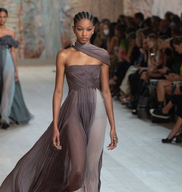 A/W21-22 | Τα highlights από την πρώτη ημέρα της Εβδομάδας Μόδας Υψηλής Ραπτικής στο Παρίσι