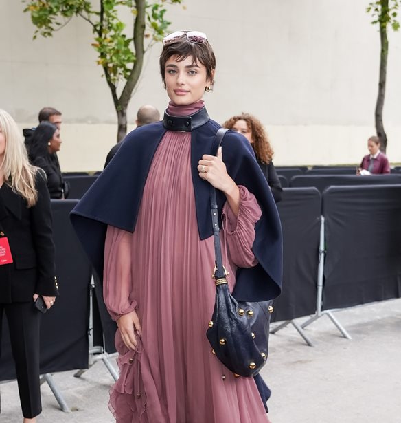 &#x39A;&#x3BF;&#x3BD;&#x3C4;&#x3AC; &#x3AE; &#x3BC;&#x3B1;&#x3BA;&#x3C1;&#x3B9;&#x3AC; &#x3BC;&#x3B1;&#x3BB;&#x3BB;&#x3B9;&#x3AC;; &#x39F; &#x3BA;&#x3B1;&#x3BD;&#x3CC;&#x3BD;&#x3B1;&#x3C2; &#x3C4;&#x3C9;&#x3BD; 5,5 &#x3B5;&#x3BA;&#x3B1;&#x3C4;&#x3BF;&#x3C3;&#x3C4;&#x3CE;&#x3BD; &#x3B1;&#x3C0;&#x3BF;&#x3BA;&#x3B1;&#x3BB;&#x3CD;&#x3C0;&#x3C4;&#x3B5;&#x3B9; &#x3C4;&#x3BF; &#x3B9;&#x3B4;&#x3B1;&#x3BD;&#x3B9;&#x3BA;&#x3CC; &#x3BC;&#x3AE;&#x3BA;&#x3BF;&#x3C2; &#x3C3;&#x3C4;&#x3BF; &#x3BA;&#x3BF;&#x3CD;&#x3C1;&#x3B5;&#x3BC;&#x3B1;