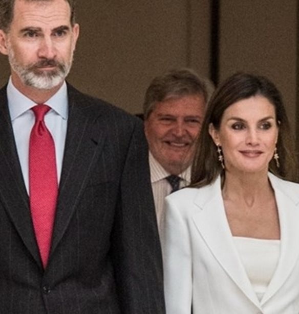 &#x392;&#x3B1;&#x3C3;&#x3AF;&#x3BB;&#x3B9;&#x3C3;&#x3C3;&#x3B1; Letizia | &#x3A4;&#x3B9; &#x3B8;&#x3B1; &#x3C0;&#x3AC;&#x3C1;&#x3B5;&#x3B9; &#x3B1;&#x3C0;&#x3CC; &#x3C4;&#x3BF; &#x3B4;&#x3B9;&#x3B1;&#x3B6;&#x3CD;&#x3B3;&#x3B9;&#x3BF; &#x3B1;&#x3C0;&#x3CC; &#x3C4;&#x3BF;&#x3BD; Felipe - &#x391;&#x3C5;&#x3C4;&#x3CC; &#x3B5;&#x3AF;&#x3BD;&#x3B1;&#x3B9; &#x3C4;&#x3BF; &#x3C3;&#x3CD;&#x3BC;&#x3C6;&#x3C9;&#x3BD;&#x3BF; &#x3C7;&#x3C9;&#x3C1;&#x3B9;&#x3C3;&#x3BC;&#x3BF;&#x3CD;
