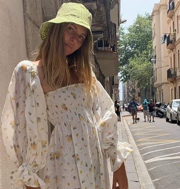 5 stylish καλοκαιρινοί συνδυασμοί για να δοκιμάσεις αυτό το ΣΚ