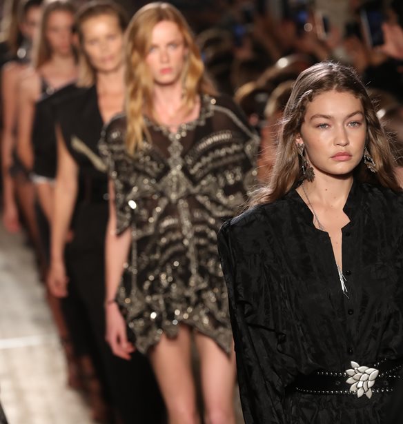 Μόδα Άνοιξη/Καλοκαίρι 2020: Η συλλογή της Isabel Marant είχε όλα όσα θέλουμε να φορέσουμε το καλοκαίρι