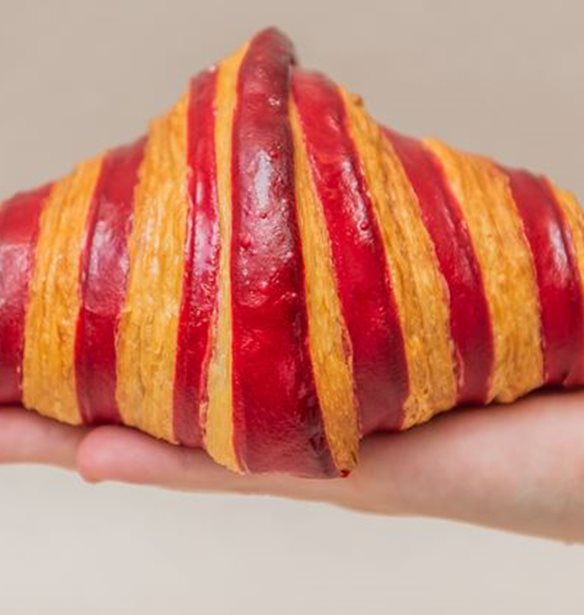 &#x39C;&#x3AF;&#x3B1; &#x3C3;&#x3C4;&#x3AC;&#x3C3;&#x3B7; &#x3C3;&#x3C4;&#x3B7;&#x3BD; &#x3C0;&#x3C1;&#x3CE;&#x3C4;&#x3B7; croissanterie &#x3C4;&#x3B7;&#x3C2; &#x391;&#x3B8;&#x3AE;&#x3BD;&#x3B1;&#x3C2;